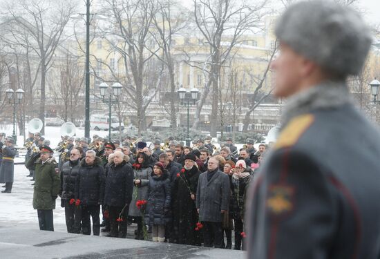 Wreath-laying ceremony at the Tomb of the Unknown Soldier on the Defender of the Fatherland Day