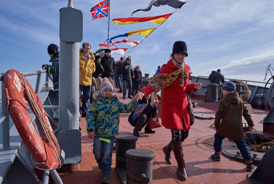 Defender of the Fatherland Day celebrated in Russian cities