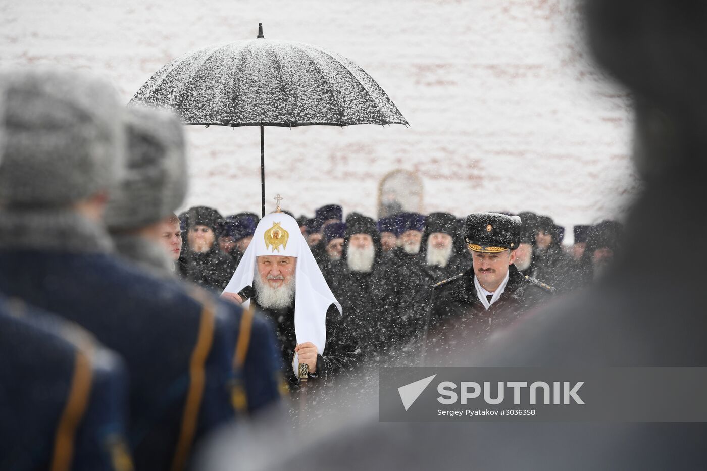 Wreath-laying ceremony at the Tomb of the Unknown Soldier on the Defender of the Fatherland Day