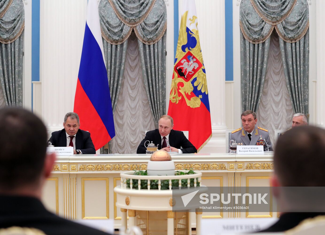 President Putin meets with Northern Fleet officers