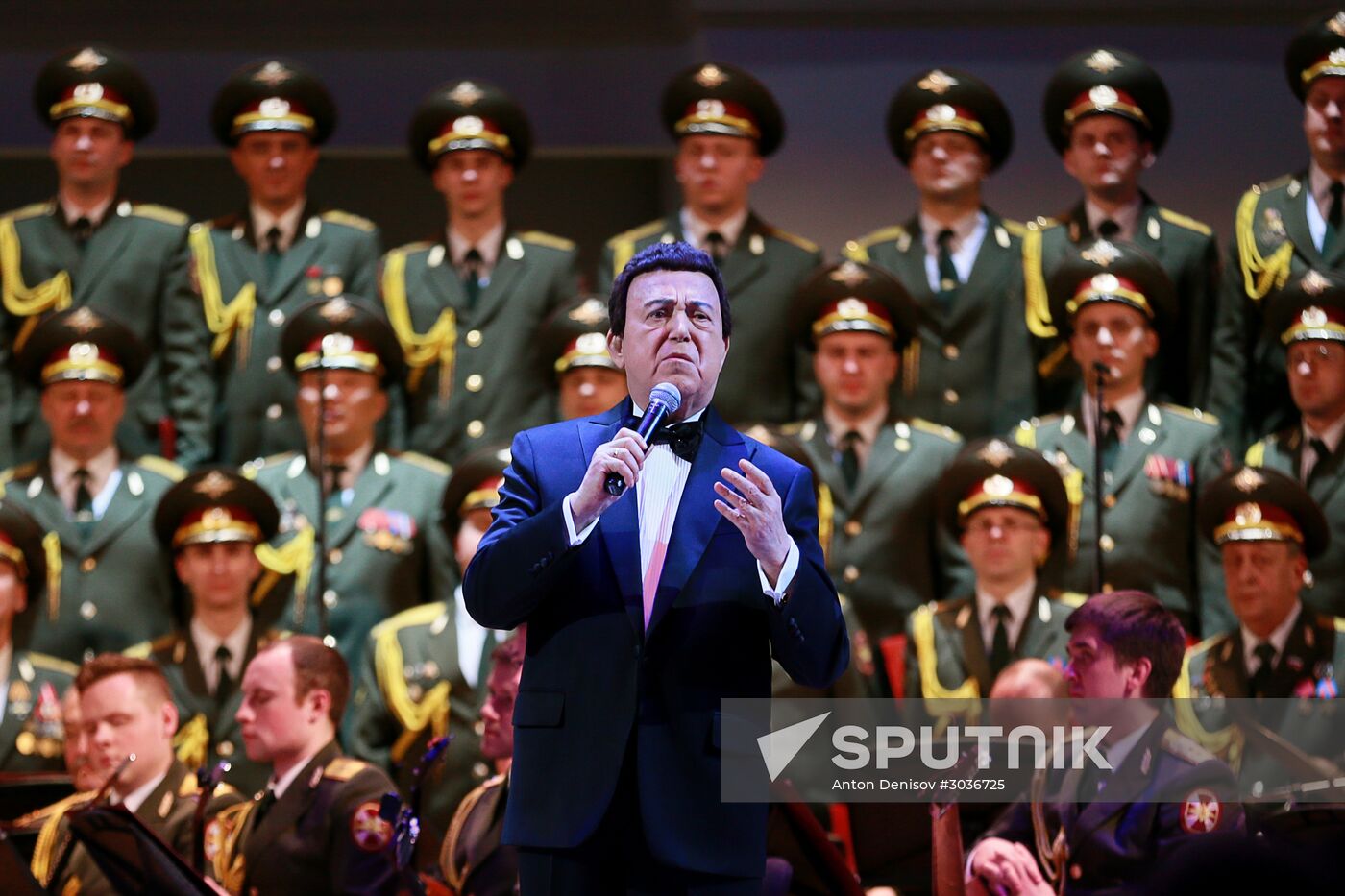 Concert in memory of Alexandrov Ensemble