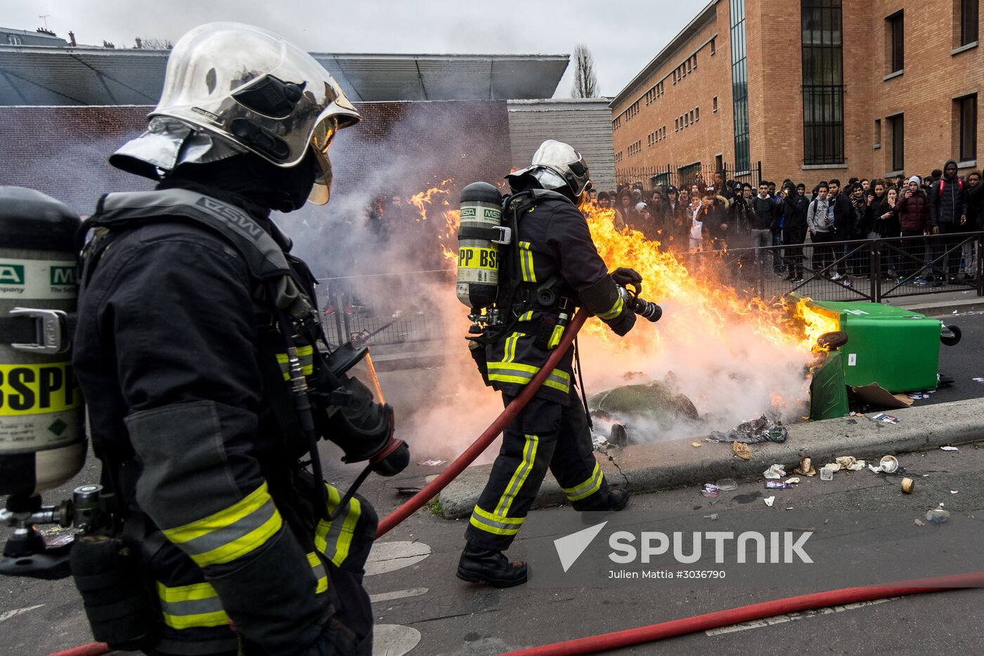 Protesters clash with police over violence against immigrants