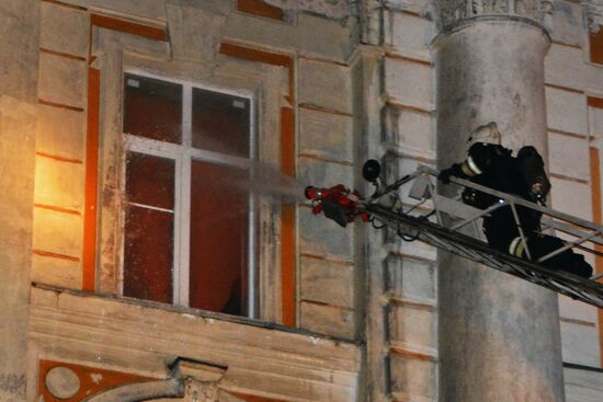 Children's hospital catches fire in Tver