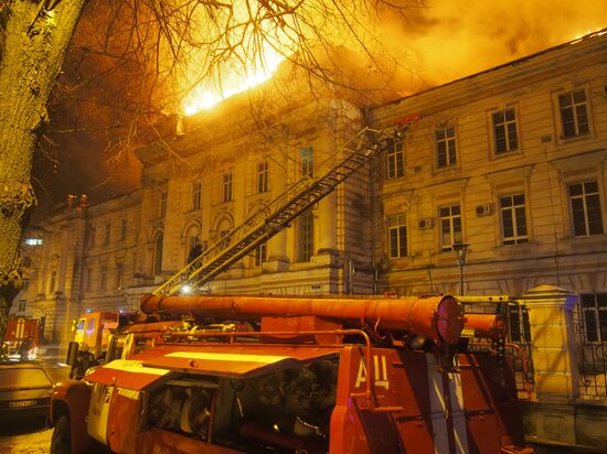 Children's hospital catches fire in Tver