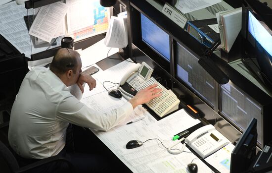 Progress MS-05 cargo spacecraft docking with ISS