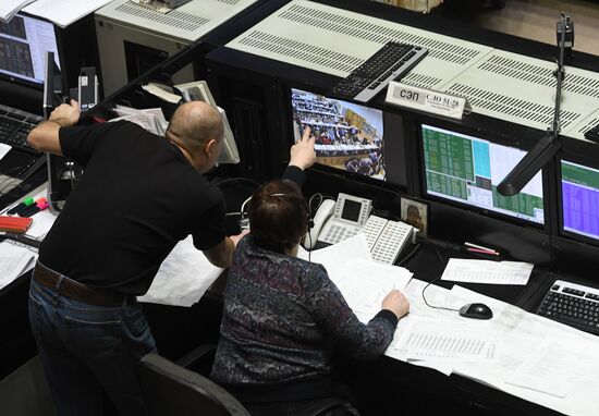 Progress MS-05 cargo spacecraft docking with ISS