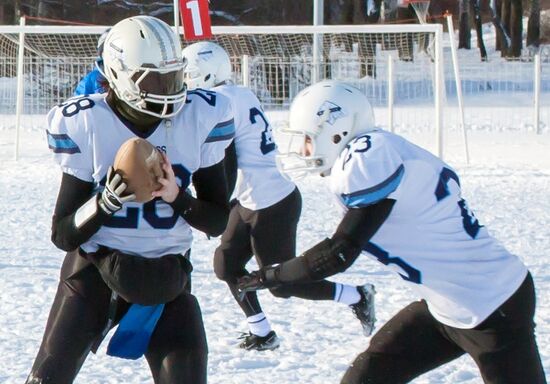 Snow Bowl American snow football tournament in Petrozavodsk