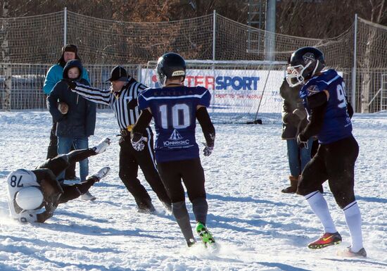 Snow Bowl American snow football tournament in Petrozavodsk