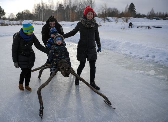 Maslenitsa celebrated in Nikola-Lenivets