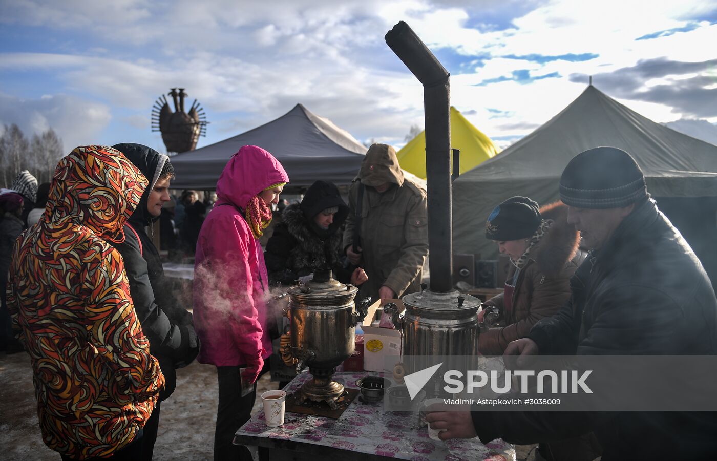 Maslenitsa celebrated in Nikola-Lenivets