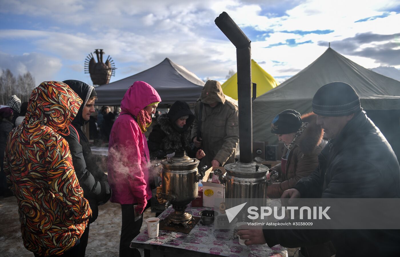 Maslenitsa celebrated in Nikola-Lenivets