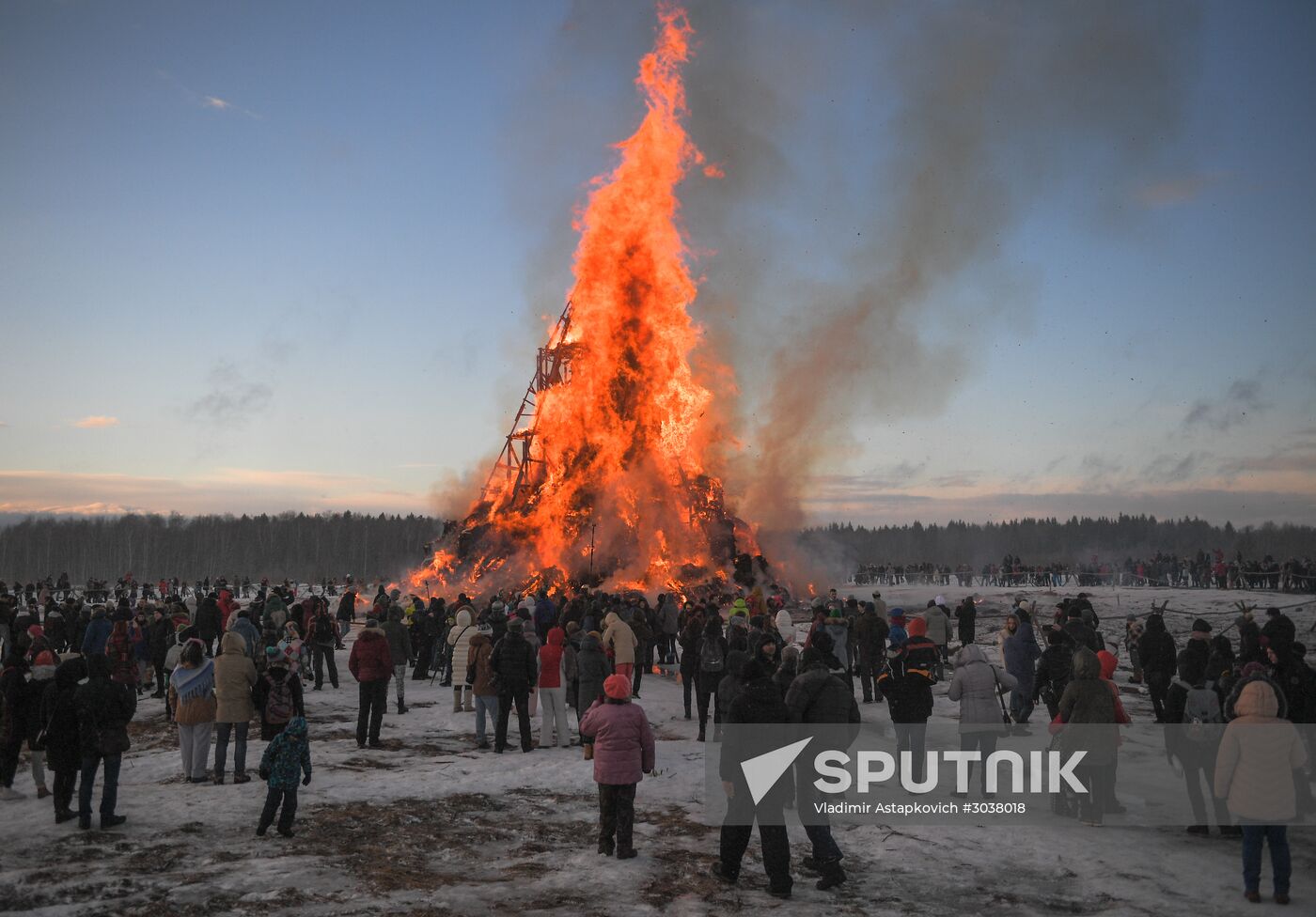 Maslenitsa celebrated in Nikola-Lenivets
