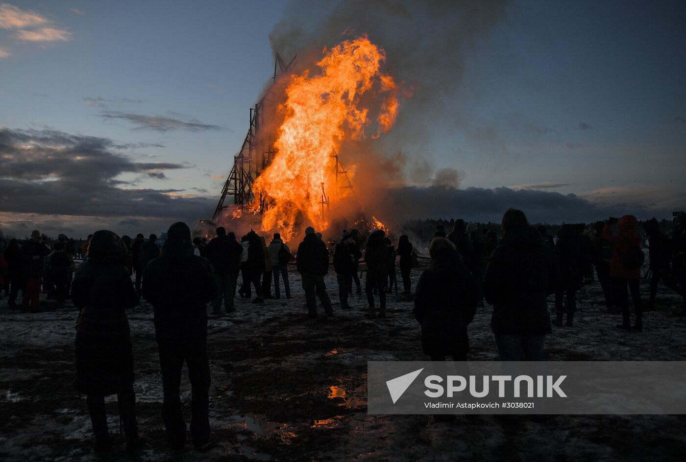 Maslenitsa celebrated in Nikola-Lenivets