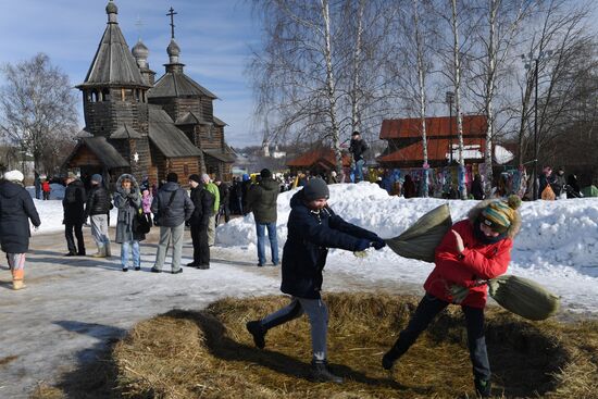 Maslenitsa celebrated in Russian cities