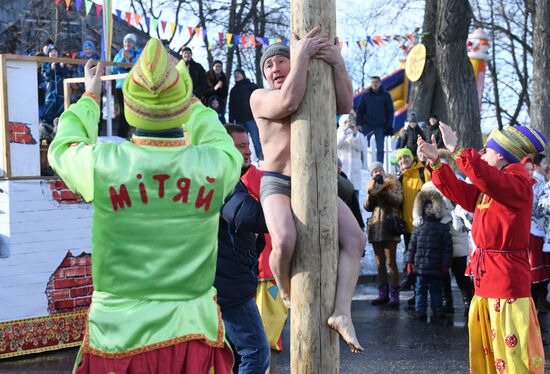 Maslenitsa celebrated in Russian cities