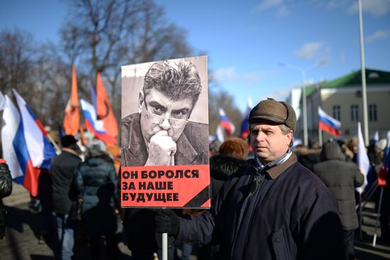 March to commemorate Boris Nemtsov