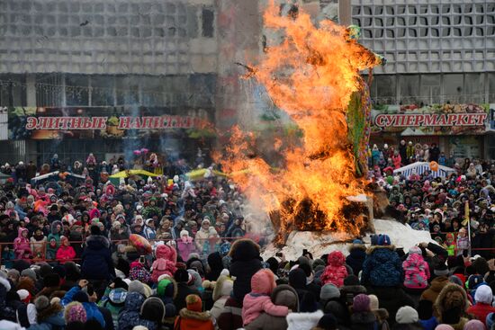 Maslenitsa celebrated in Russian cities