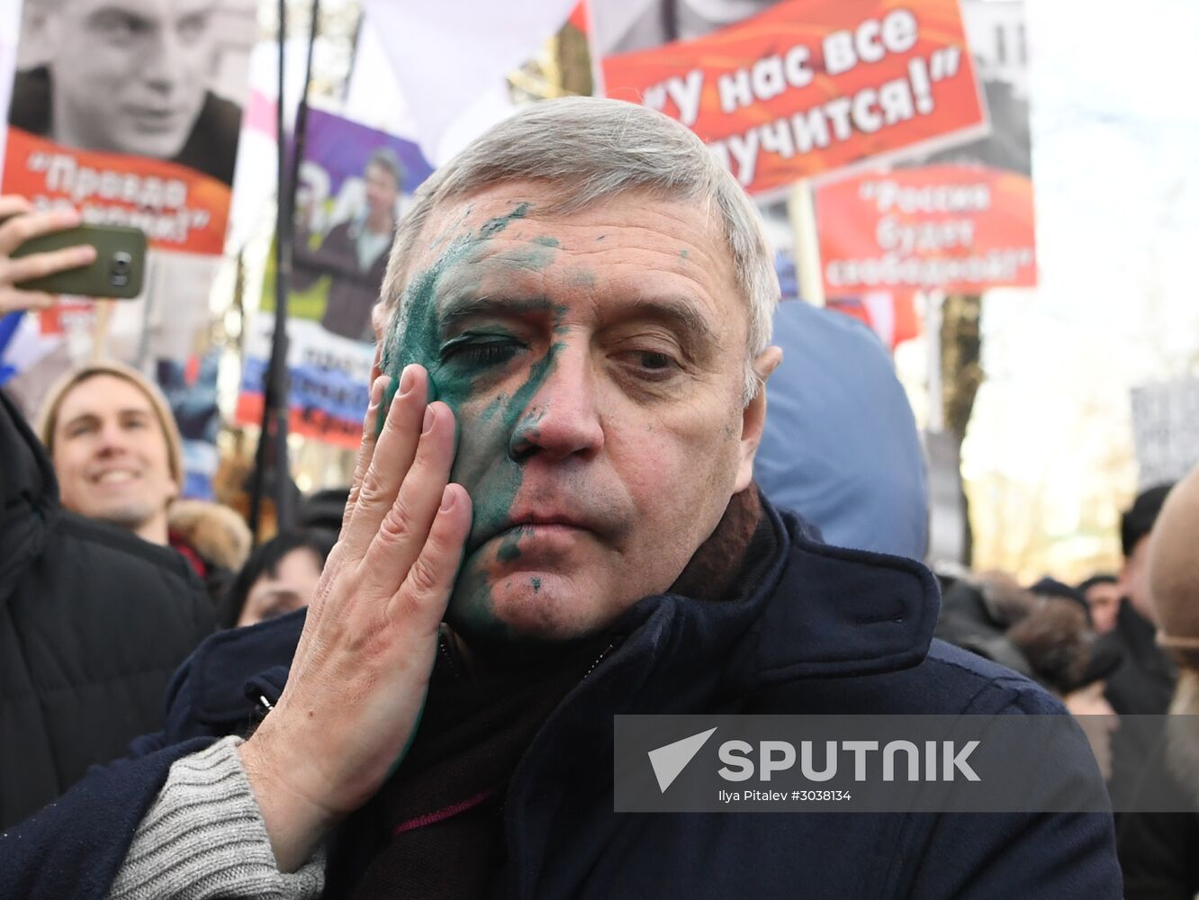 March to commemorate Boris Nemtsov