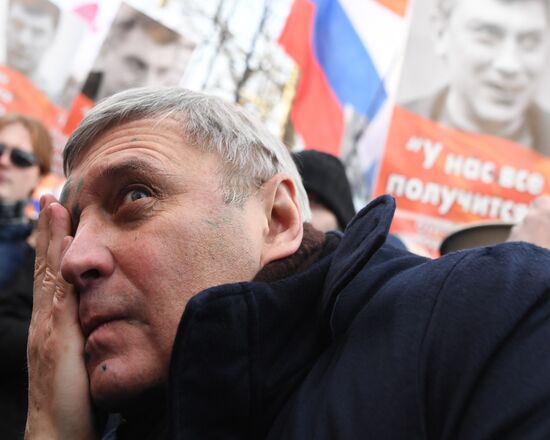 March to commemorate Boris Nemtsov