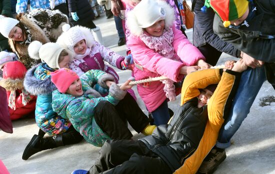 Maslenitsa celebrated in Russian cities