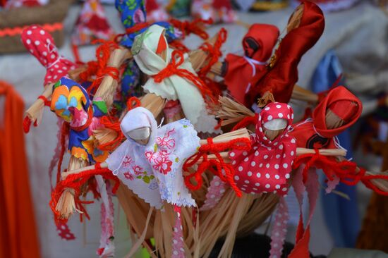 Maslenitsa celebrated in Russian cities