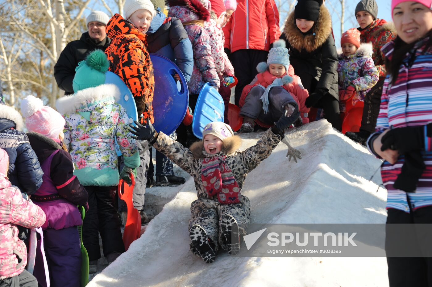Maslenitsa celebrated in Russian cities