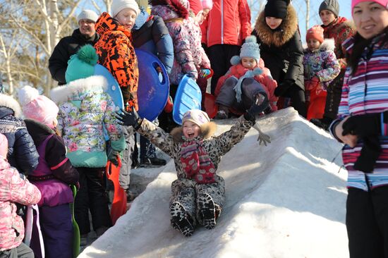 Maslenitsa celebrated in Russian cities