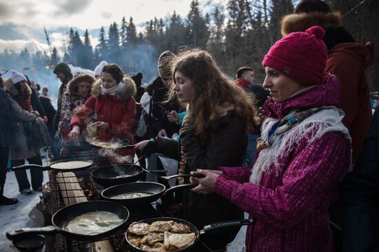 Maslenitsa celebrated in Russian cities
