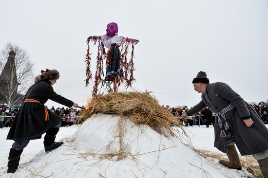 Maslenitsa celebrated in Russian cities