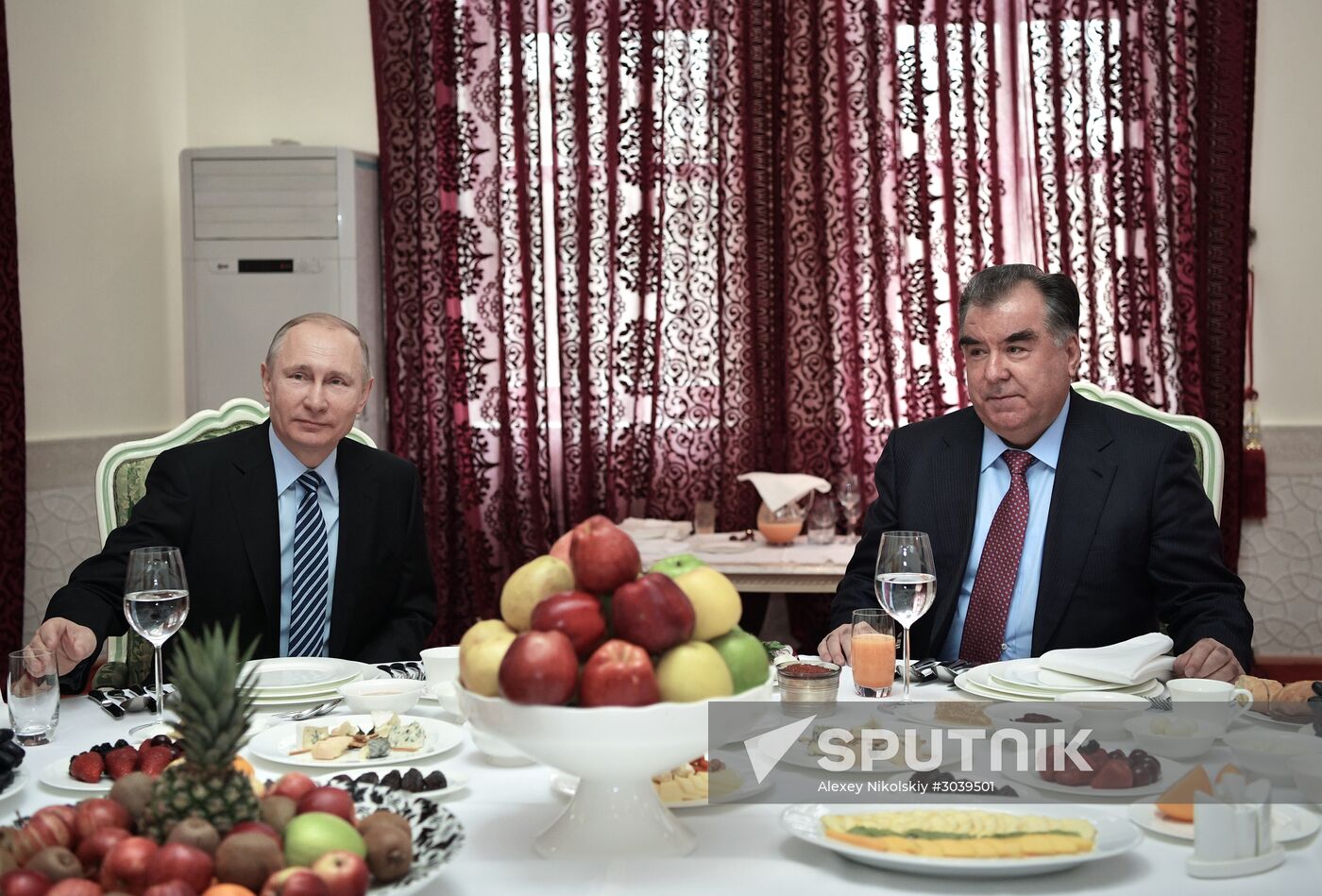 Vladimir Putin pays official visit to Tajikistan. Day two