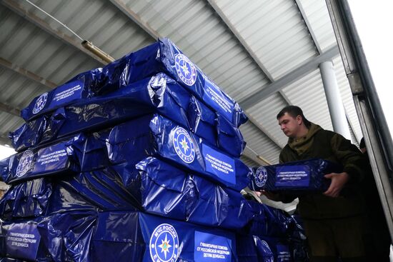 61st Russian humanitarian convoy arrives in Donetsk