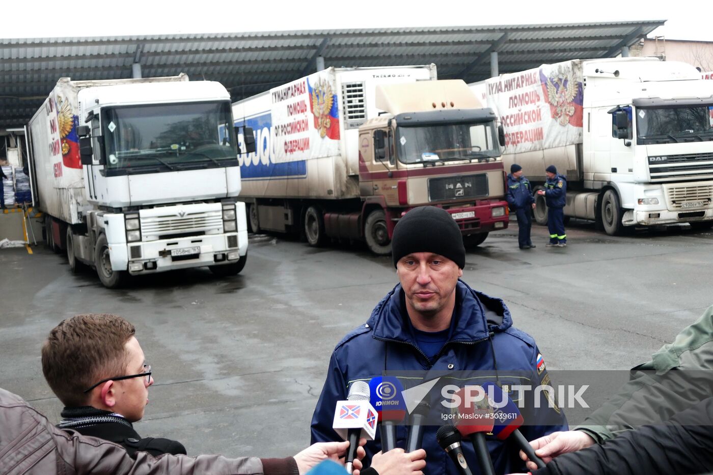 61st Russian humanitarian convoy arrives to Donetsk