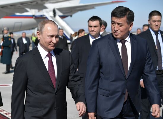 Vladimir Putin pays official visit to Kyrgyzstan\