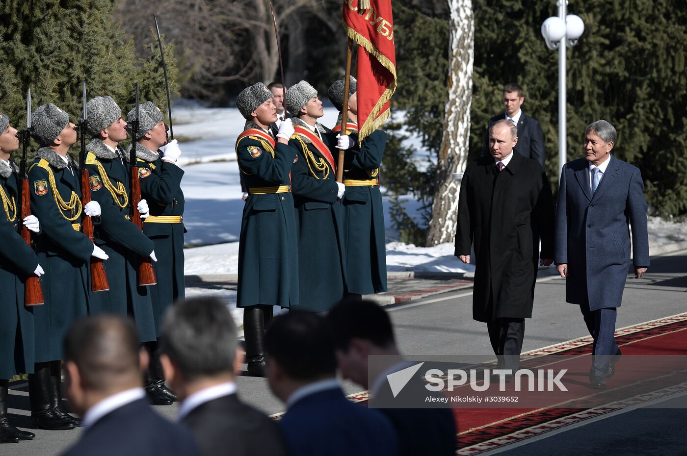Vladimir Putin pays official visit to Kyrgyzstan