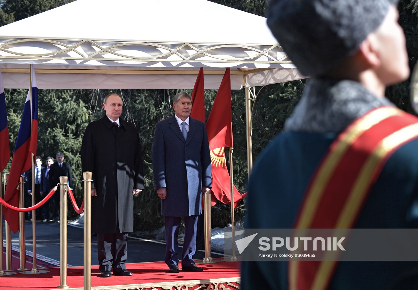 Vladimir Putin pays official visit to Kyrgyzstan