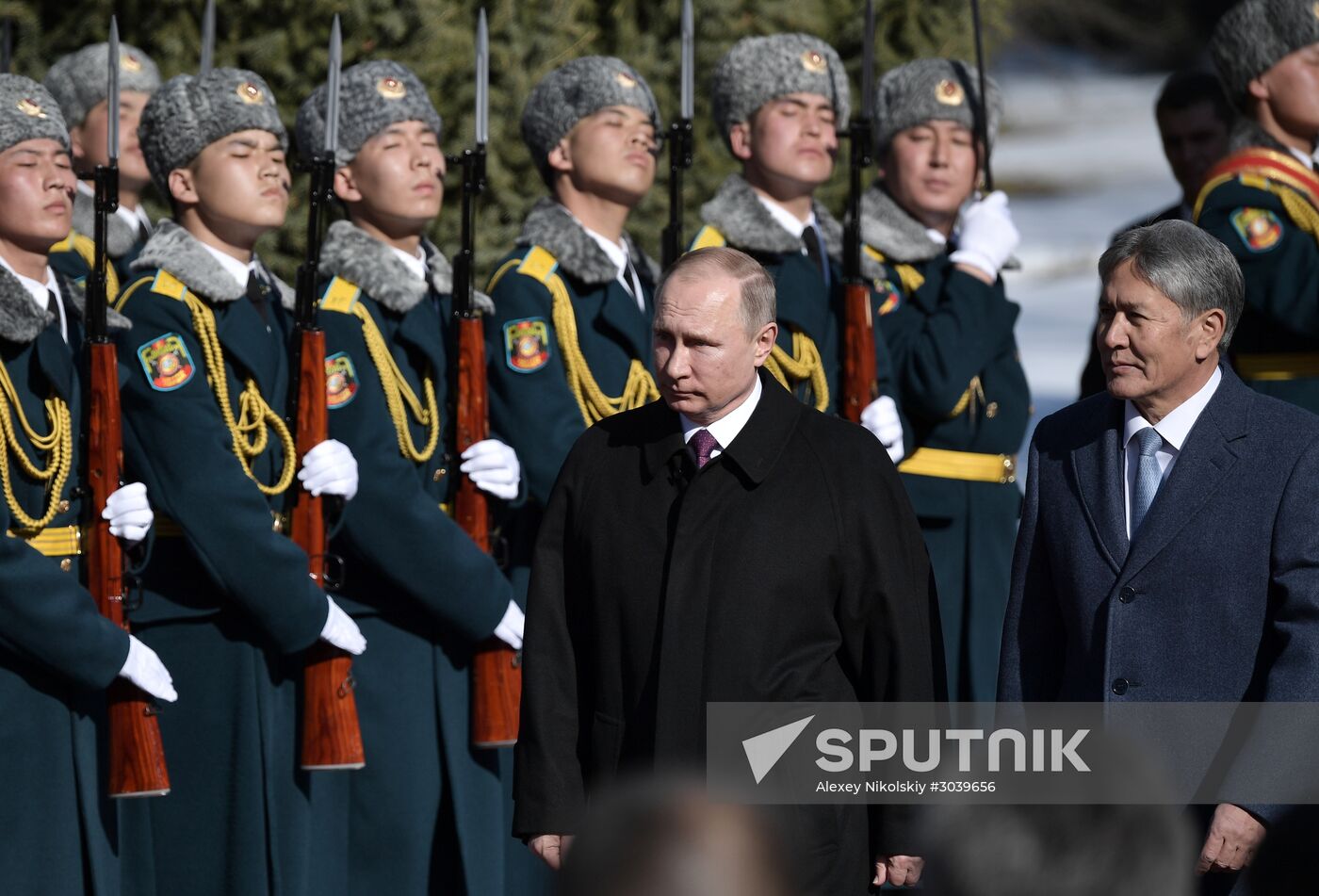 Vladimir Putin pays official visit to Kyrgyzstan\