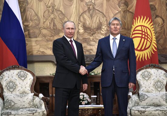 Vladimir Putin pays official visit to Kyrgyzstan\