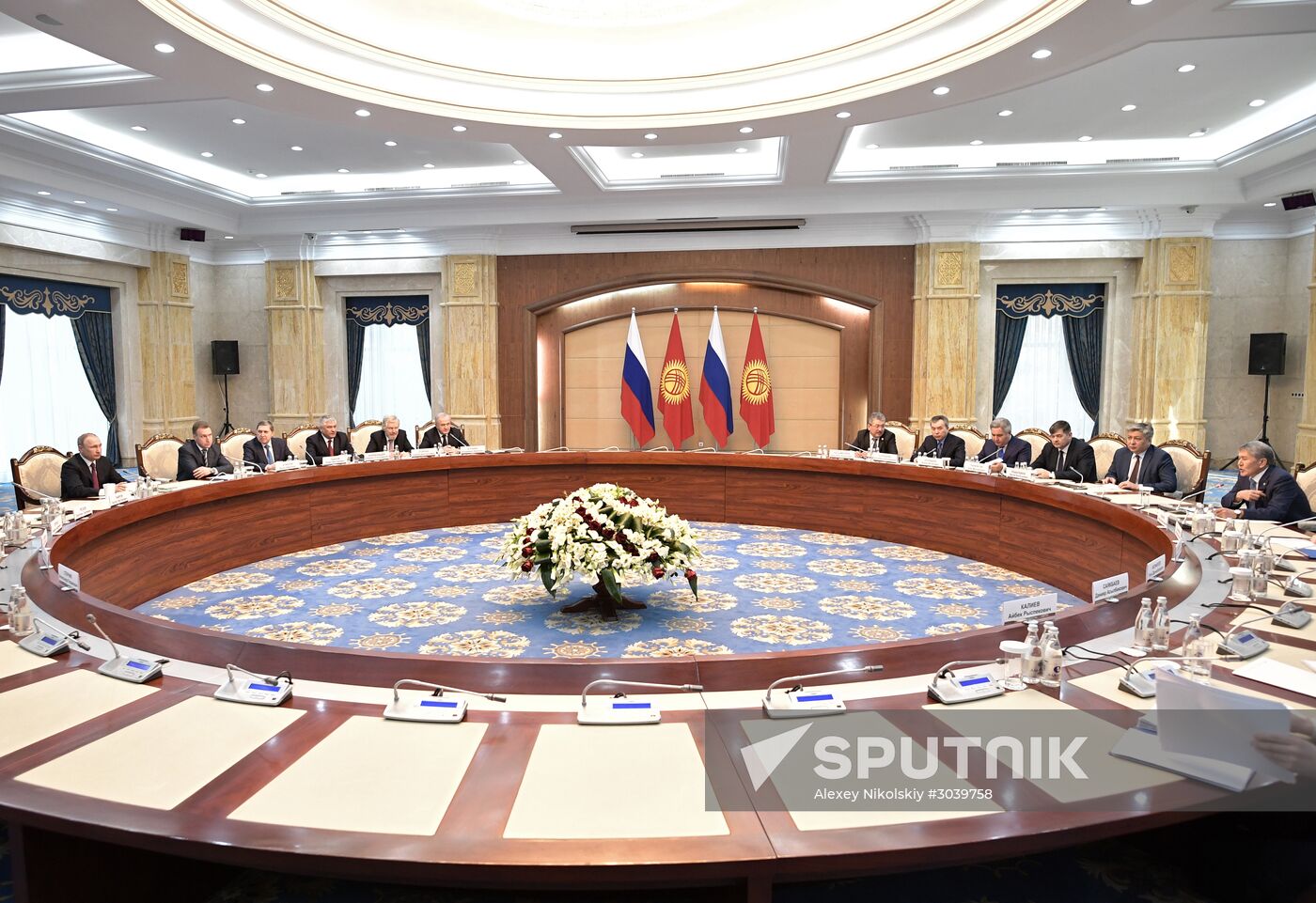 Vladimir Putin pays official visit to Kyrgyzstan\