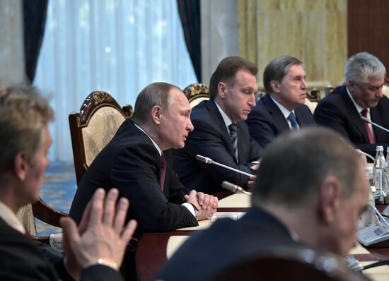 Vladimir Putin pays official visit to Kyrgyzstan
