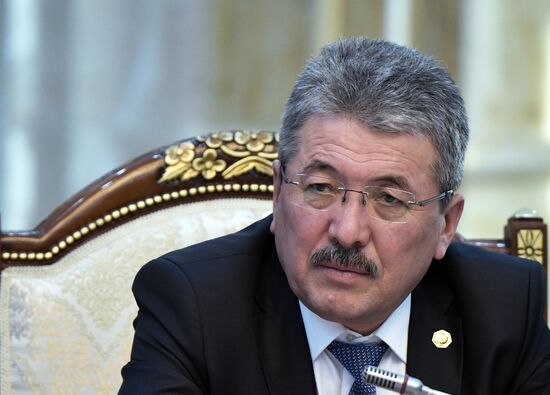 Vladimir Putin pays official visit to Kyrgyzstan