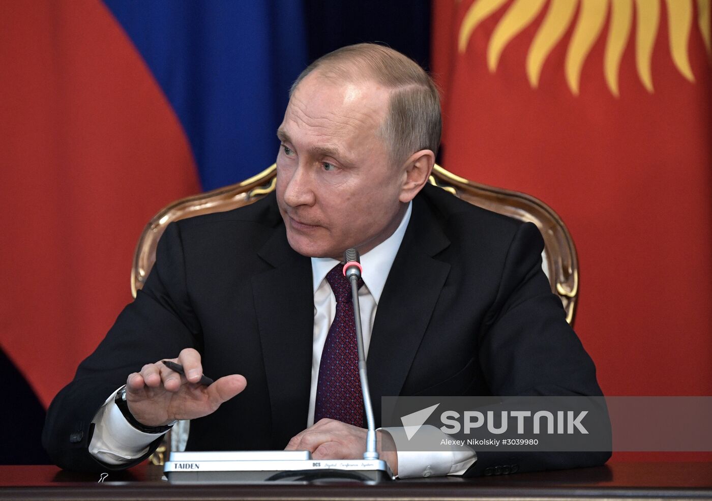 Vladimir Putin pays official visit to Kyrgyzstan