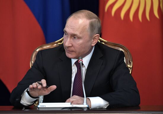 Vladimir Putin pays official visit to Kyrgyzstan
