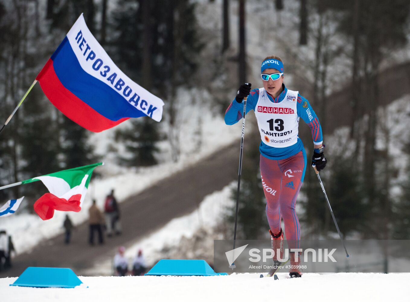 Cross country skiing. World Championships. Women's individual race