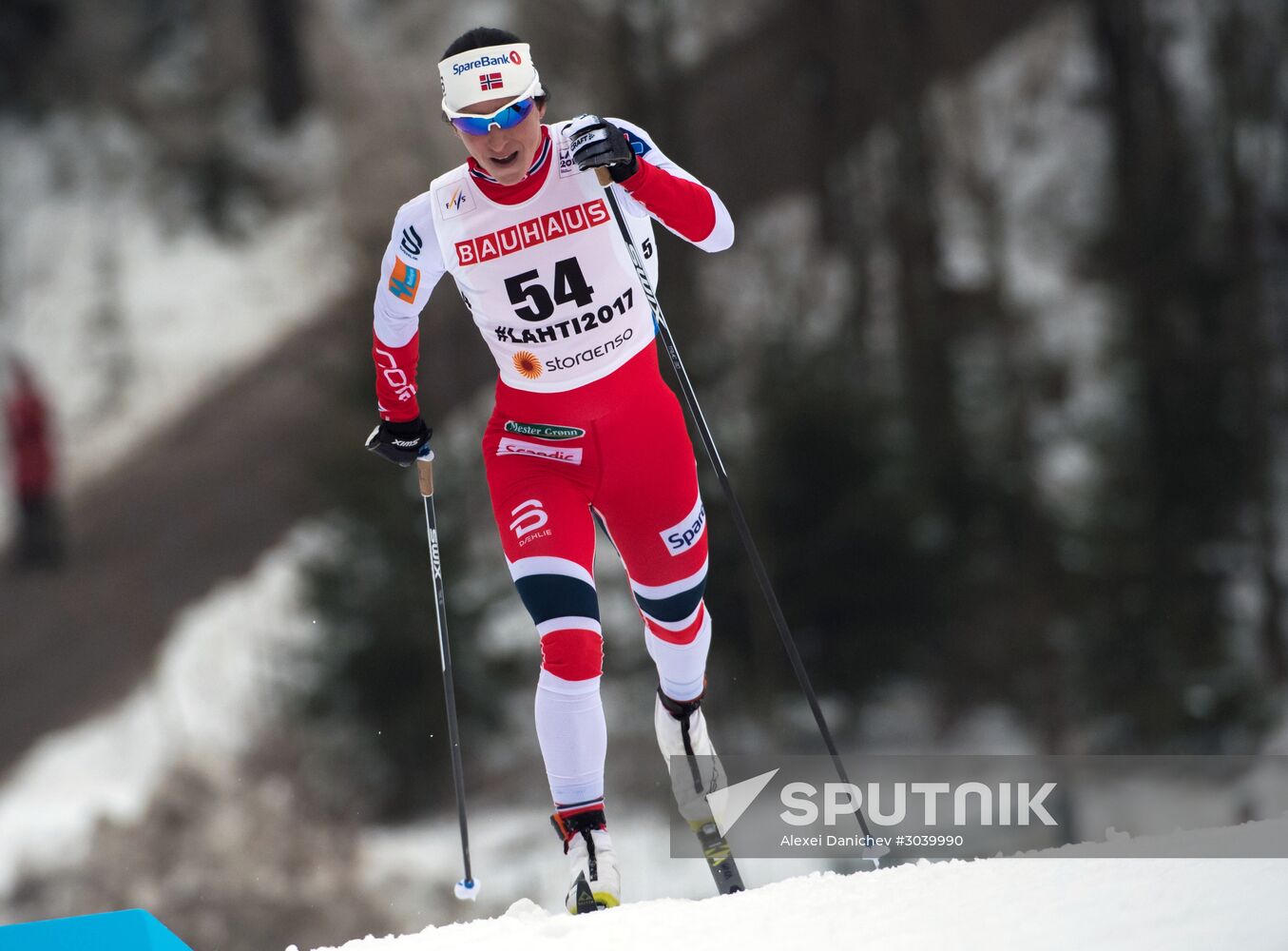 Cross country skiing. World Championships. Women's individual race