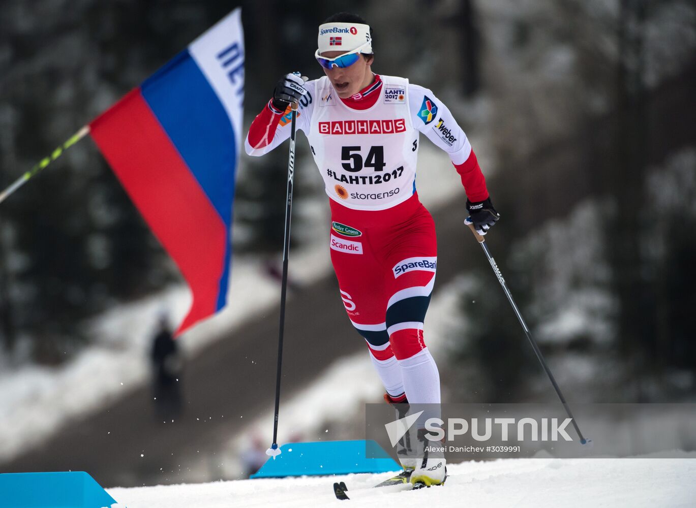 Cross country skiing. World Championships. Women's individual race