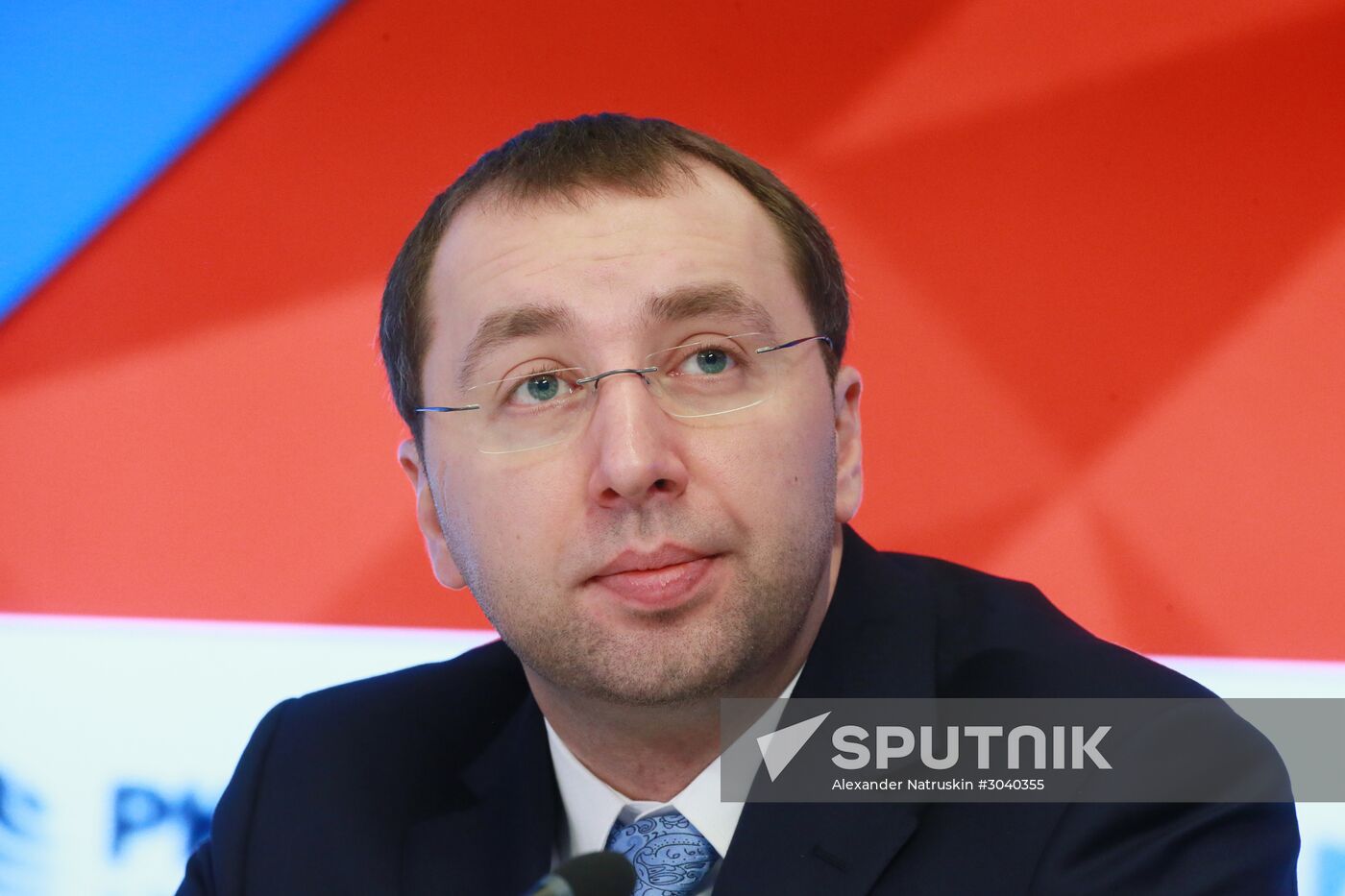 Roundtable meeting "Protecting customers' data: Russian and international experience"