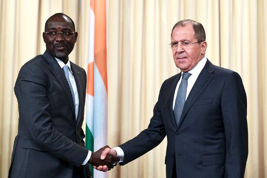 Foreign Minister Sergei Lavrov during talks with Foreign Minister of Niger Ibrahim Yacoubou