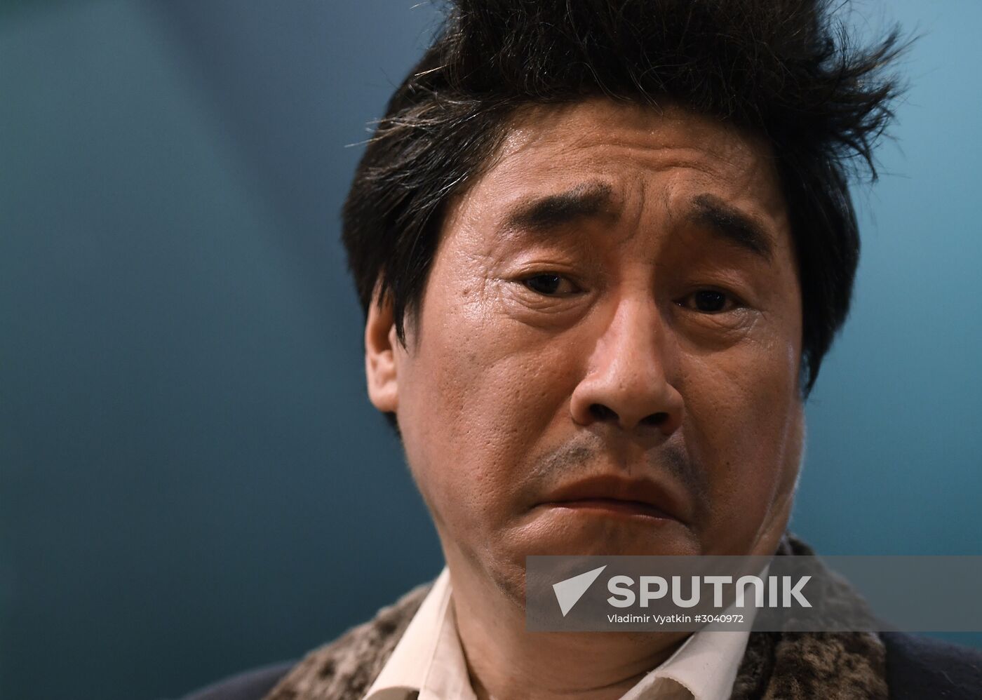 The Overcoat production at Golden Mask