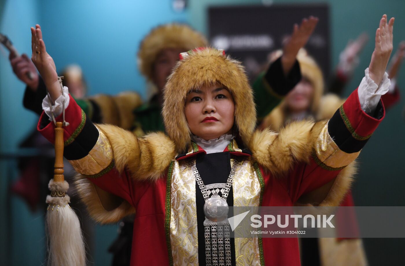 The Overcoat production at Golden Mask