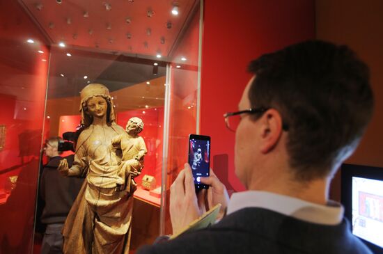 Opening of exhibition, Saint Louis IX and the Treasures of the Sainte-Chapelle